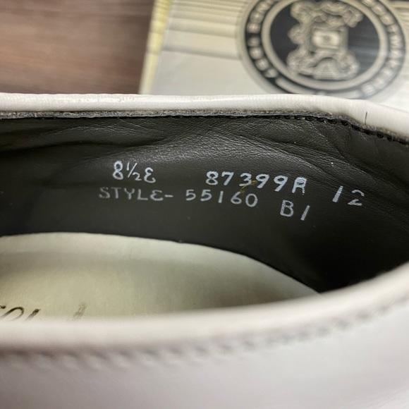 NEW FootJoy Classics Professional Golf Shoes 8.5 E - Picture 7 of 9